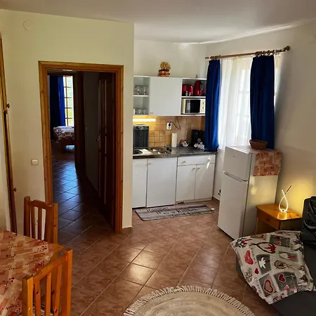Relax House Apartment *
