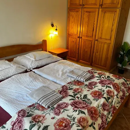 Apartment Relax House *
